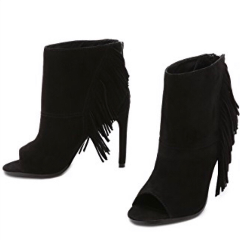 Dolce Vita Suede Fringe Peep Toe Bootie 7.5m